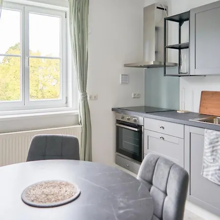 Revliving Quintus City Center Apartament