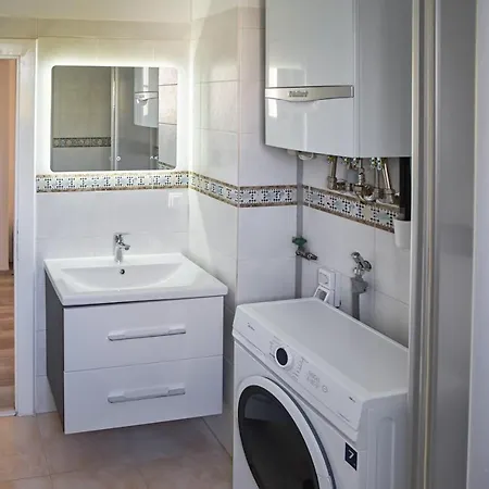 Revliving Quintus City Center